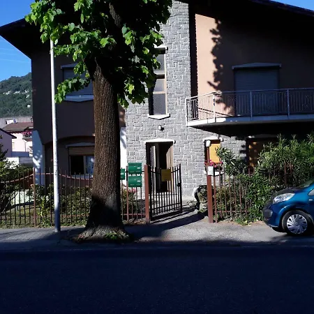 Casa Di Ica *